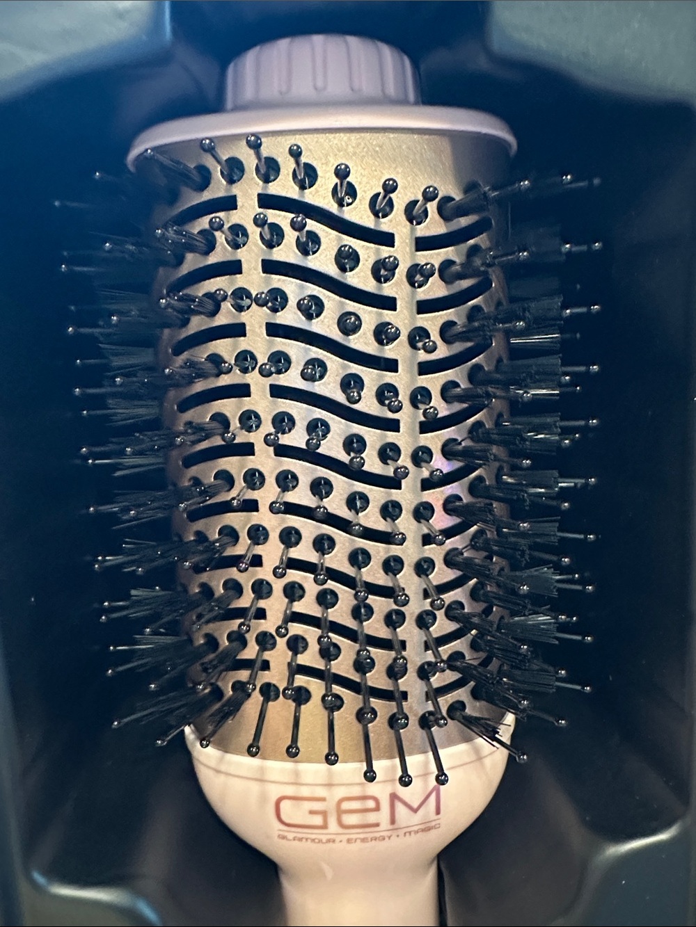New!! Never used!! Pink Hot Air Styling Brush for Women - Picture 4 of 5
